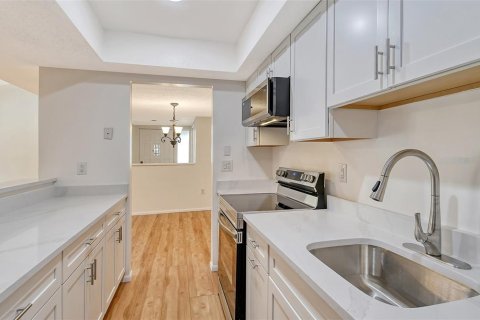 Casa en venta en Sarasota, Florida, 2 dormitorios, 111.48 m2 № 1565201 - foto 28
