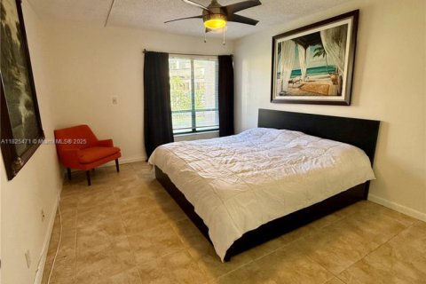 Copropriété à vendre à Deerfield Beach, Floride: 2 chambres, 102.19 m2 № 1960246 - photo 13