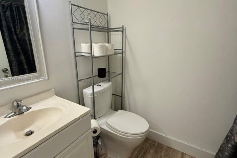 Copropriété à vendre à Deerfield Beach, Floride: 2 chambres, 102.19 m2 № 1960246 - photo 18