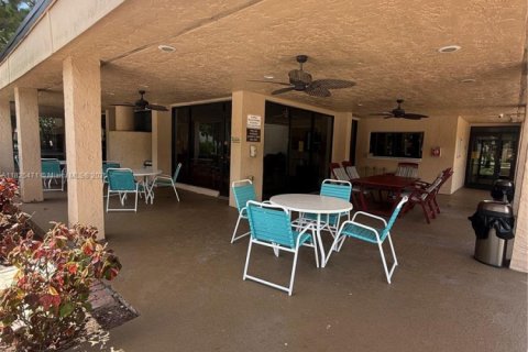 Copropriété à vendre à Deerfield Beach, Floride: 2 chambres, 102.19 m2 № 1960246 - photo 26