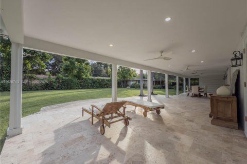 Casa en alquiler en Coral Gables, Florida, 8 dormitorios, 424.75 m2 № 1993633 - foto 27