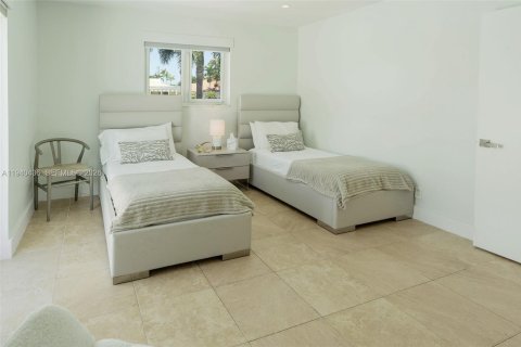 Купить виллу или дом в Форт-Лодердейл, Флорида 4 спальни, 209.03м2, № 1997971 - фото 27