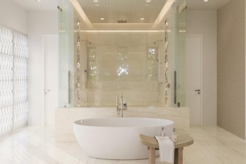 House in Delray Beach, Florida 5 bedrooms, 554.35 sq.m. № 2253590 - photo 12