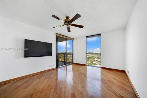 Condo in Aventura, Florida, 3 bedrooms  № 2008145 - photo 23
