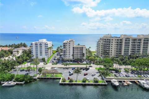 Condo in Hillsboro Beach, Florida, 2 bedrooms  № 1730930 - photo 6