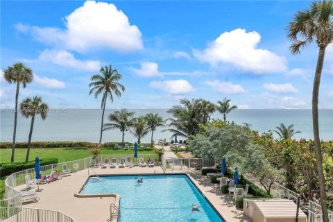 Condo in Hillsboro Beach, Florida, 2 bedrooms  № 1730930 - photo 24