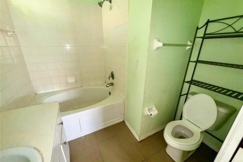 Снять в аренду виллу или дом в Аполло-Бич, Флорида 2 комнаты, 109.62м2, № 1877256 - фото 21