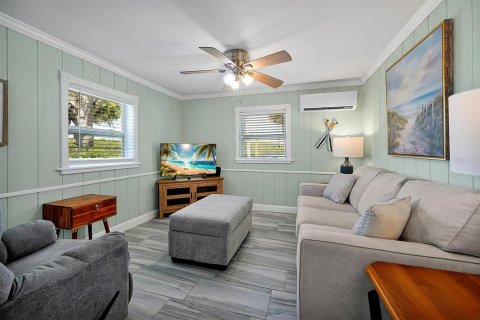 Hôtel, hôtellerie à vendre à Ruskin, Floride: 1285.3 m2 № 1886054 - photo 21