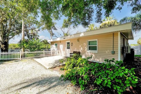 Hôtel, hôtellerie à vendre à Ruskin, Floride: 1285.3 m2 № 1886054 - photo 18