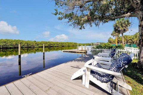 Hôtel, hôtellerie à vendre à Ruskin, Floride: 1285.3 m2 № 1886054 - photo 15