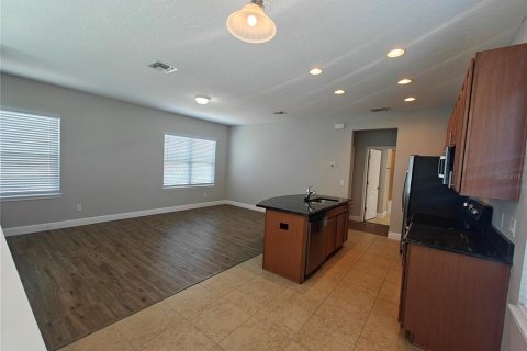 Appartement à louer à Orlando, Floride: 1 chambre, 69.4 m2 № 2429134 - photo 5