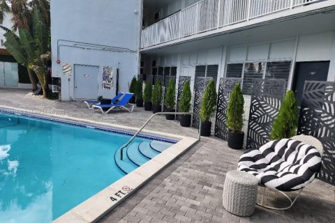 Apartamento en alquiler en Miami Beach, Florida, 2 dormitorios, 74.32 m2 № 2016644 - foto 18