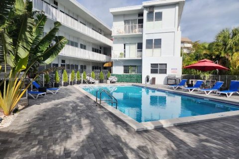 Apartamento en alquiler en Miami Beach, Florida, 2 dormitorios, 74.32 m2 № 2016644 - foto 17