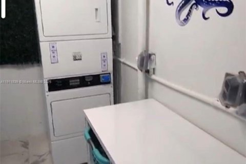 Apartamento en alquiler en Miami Beach, Florida, 2 dormitorios, 74.32 m2 № 2016644 - foto 9