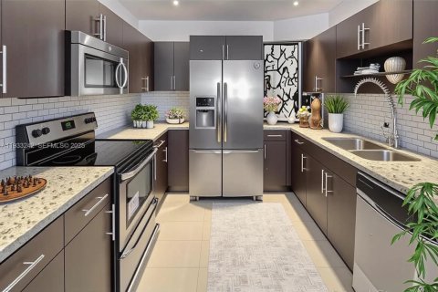 Купить виллу или дом в Норт-Майами, Флорида 3 спальни, 123.56м2, № 1991167 - фото 1