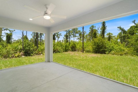 House in Port Charlotte, Florida 3 bedrooms, 153.47 sq.m. № 1854588 - photo 23