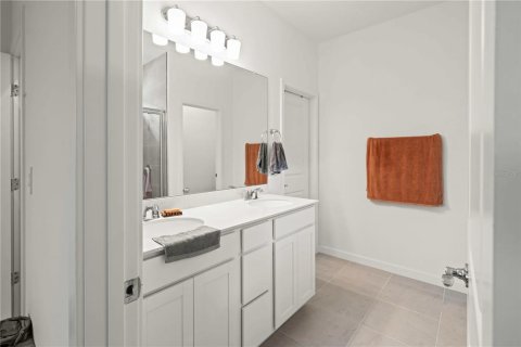 Casa en venta en Thonotosassa, Florida, 4 dormitorios, 171.78 m2 № 2227526 - foto 12