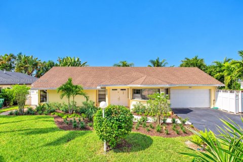 Villa ou maison à Miami, Floride 3 chambres, 174.38 m2 № 2428557
