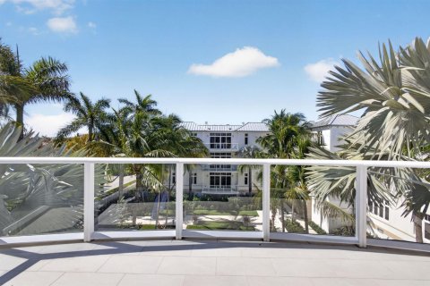 Condo in Palm Beach Shores, Florida, 2 bedrooms  № 2088066 - photo 4