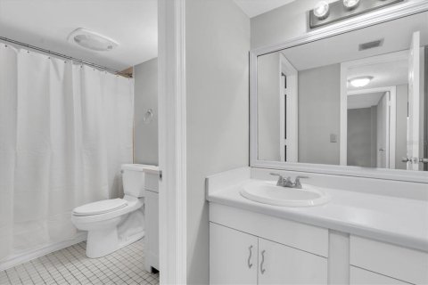 Condominio en venta en Saint Petersburg, Florida, 1 dormitorio, 70.61 m2 № 2150619 - foto 25