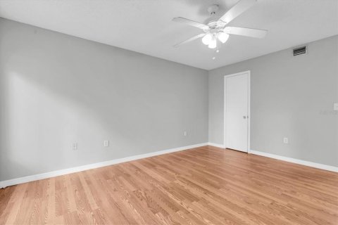 Condominio en venta en Saint Petersburg, Florida, 1 dormitorio, 70.61 m2 № 2150619 - foto 22