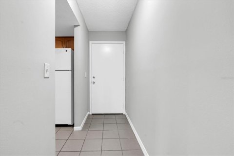 Condominio en venta en Saint Petersburg, Florida, 1 dormitorio, 70.61 m2 № 2150619 - foto 5