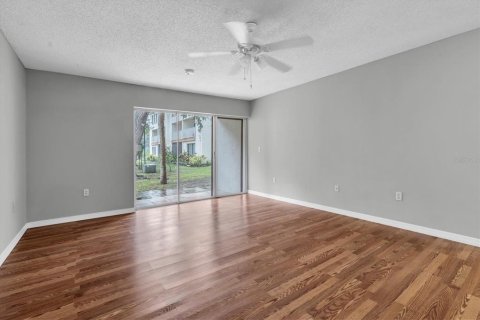 Condominio en venta en Saint Petersburg, Florida, 1 dormitorio, 70.61 m2 № 2150619 - foto 14