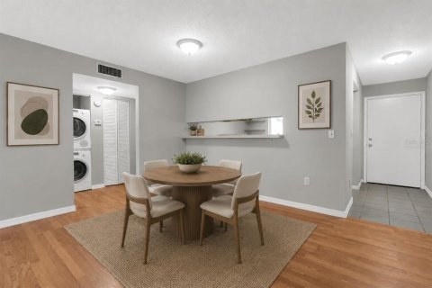 Condominio en venta en Saint Petersburg, Florida, 1 dormitorio, 70.61 m2 № 2150619 - foto 10