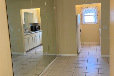 Copropriété à vendre à Saint Petersburg, Floride: 2 chambres, 105.44 m2 № 1873572 - photo 5