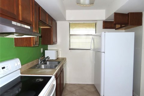 Condominio en venta en Saint Petersburg, Florida, 1 dormitorio, 62.71 m2 № 1900204 - foto 5