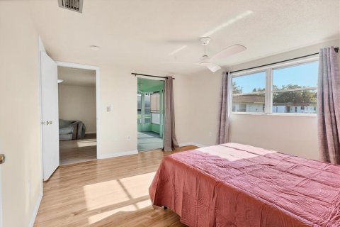 Condo in Venice, Florida, 2 bedrooms  № 1629701 - photo 22