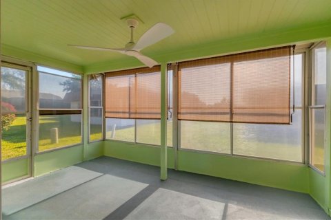 Condo in Venice, Florida, 2 bedrooms  № 1629701 - photo 28