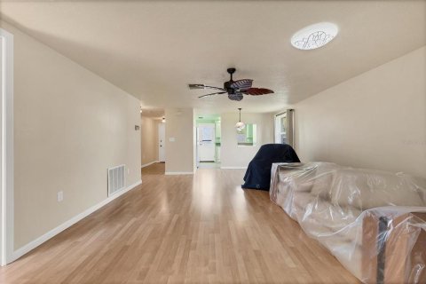 Condo in Venice, Florida, 2 bedrooms  № 1629701 - photo 11