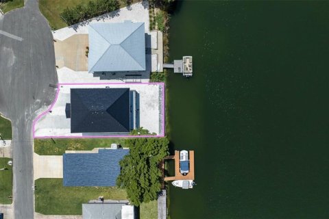 Casa en venta en Hernando Beach, Florida, 3 dormitorios, 162.58 m2 № 1909866 - foto 4