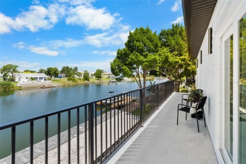 Casa en venta en Hernando Beach, Florida, 3 dormitorios, 162.58 m2 № 1909866 - foto 13