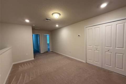 Townhouse in Davenport, Florida 5 bedrooms, 212.1 sq.m. № 1870268 - photo 6