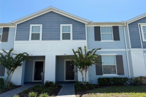 Townhouse in Davenport, Florida 5 bedrooms, 212.1 sq.m. № 1870268 - photo 1
