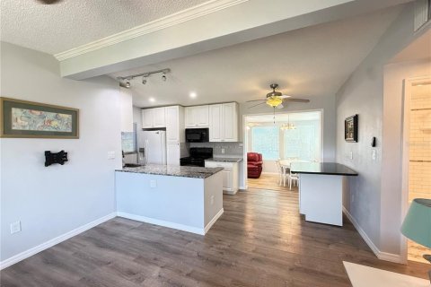 House in Port Charlotte, Florida 2 bedrooms, 110.74 sq.m. № 2239476 - photo 3