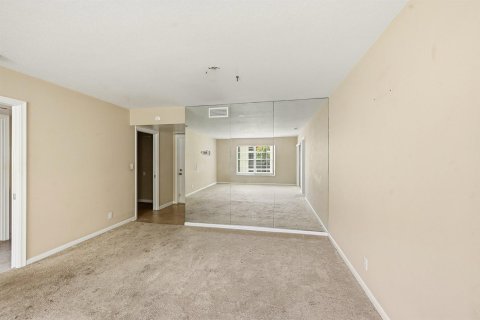 Copropriété à vendre à Palm Beach Gardens, Floride: 2 chambres, 89.09 m2 № 2188159 - photo 9