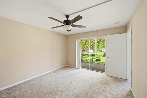 Copropriété à vendre à Palm Beach Gardens, Floride: 2 chambres, 89.09 m2 № 2188159 - photo 11