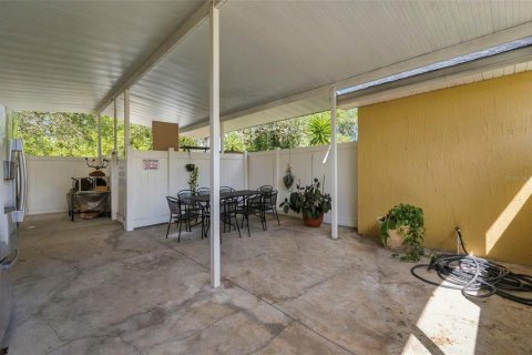 Propiedad comercial en alquiler en Port Richey, Florida, 183.11 m2 № 2388853 - foto 20