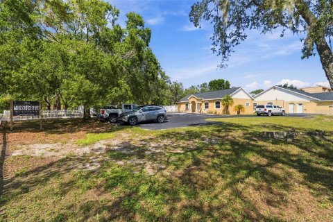 Propiedad comercial en alquiler en Port Richey, Florida, 183.11 m2 № 2388853 - foto 25