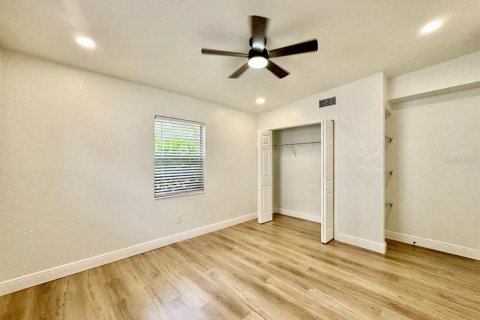 Casa en alquiler en Tampa, Florida, 3 dormitorios, 136.75 m2 № 1835258 - foto 19
