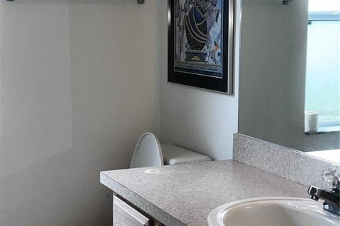 Casa en venta en Palm Coast, Florida, 3 dormitorios, 169.18 m2 № 2238173 - foto 10