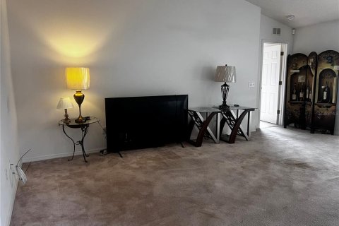 Casa en venta en Palm Coast, Florida, 3 dormitorios, 169.18 m2 № 2238173 - foto 2