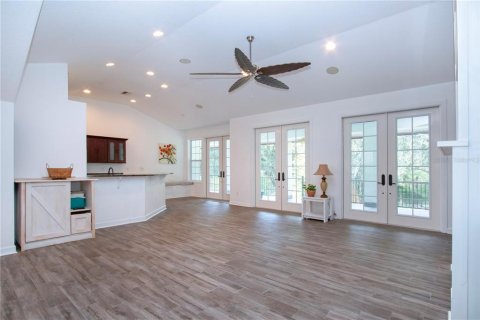 House in Wimauma, Florida 4 bedrooms, 335.84 sq.m. № 1881377 - photo 23
