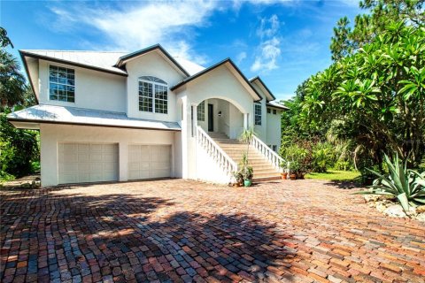 House in Wimauma, Florida 4 bedrooms, 335.84 sq.m. № 1881377 - photo 3