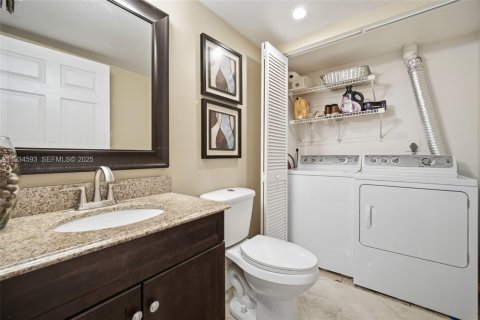 Adosado en venta en Coral Springs, Florida, 2 dormitorios, 119.29 m2 № 1994558 - foto 17