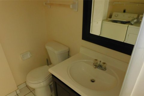 Touwnhouse à louer à Kissimmee, Floride: 2 chambres, 117.52 m2 № 2419131 - photo 6