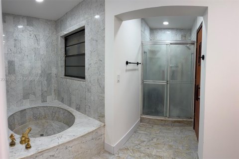 Touwnhouse à louer à Doral, Floride: 2 chambres, 144 m2 № 2066510 - photo 15